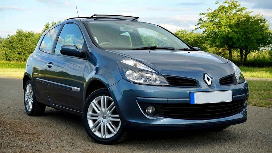 Renault Clio AU7